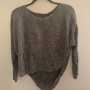 Aritzia long sleeve shirt
